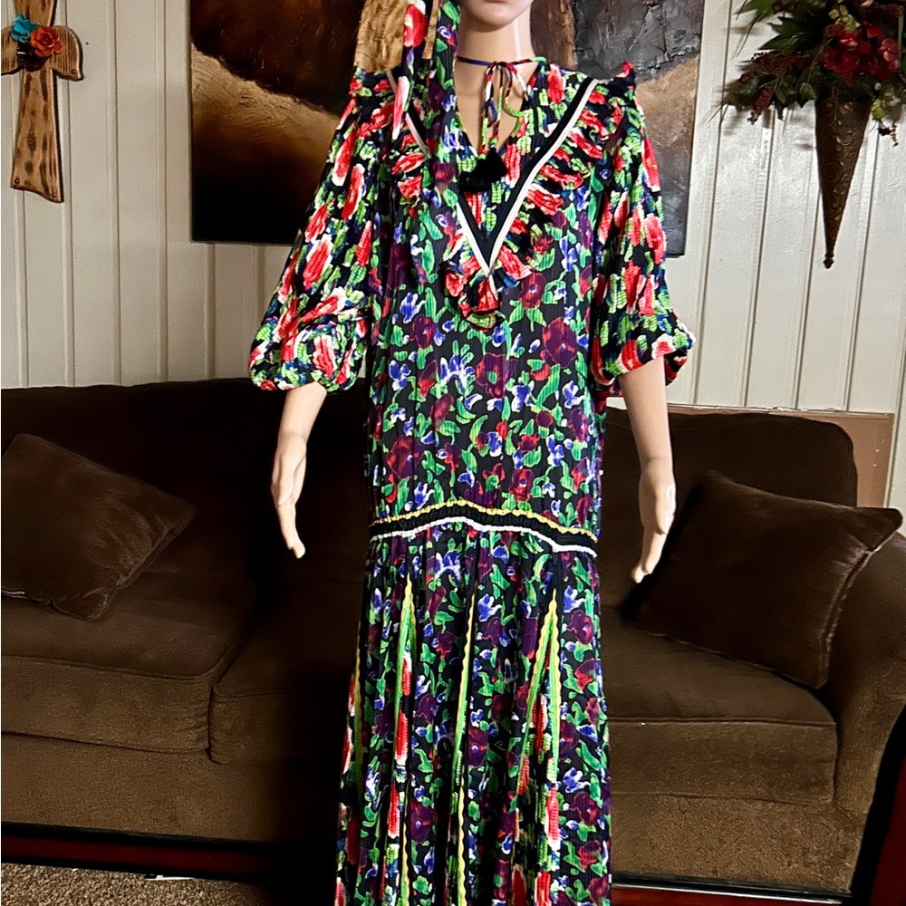 Diane Freis~Vintage • Large • Multi-Colors • Floral •W/ Ruffles & Tie Boho Dress - Picture 9 of 16